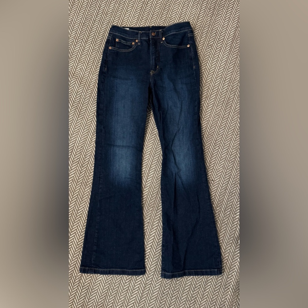 GAP Women's Fit and Flare Jeans